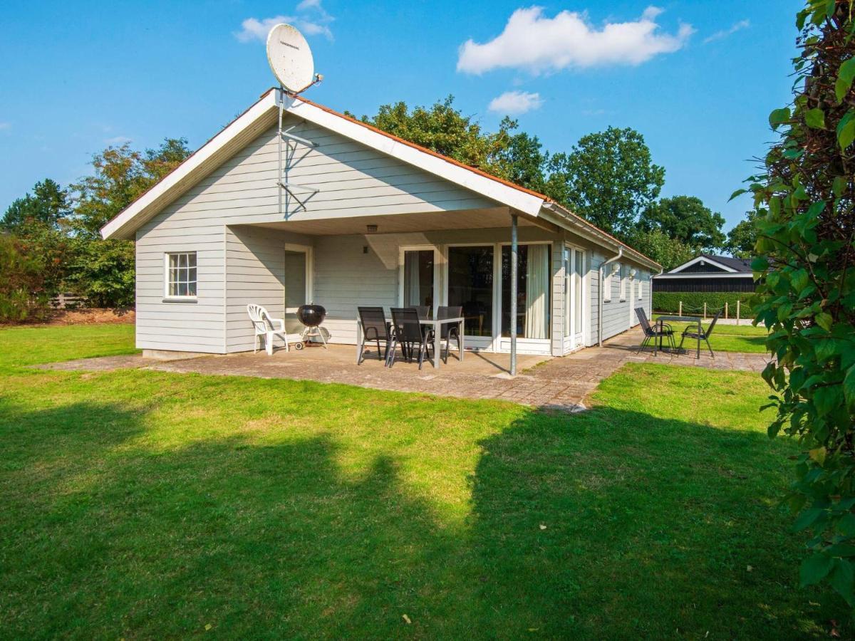 8 Person Holiday Home In Odder Extérieur photo